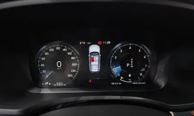 Volvo V60 2021, 21912 км, за 38000000 KRW - фото 8