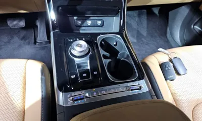 Kia Canival 2023, 78589 км, за 32000000 KRW - фото 9