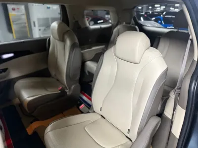 Kia Canival 2021, 54987 км, за 25000000 KRW - фото 9