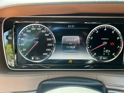 Mercedes-Benz S-Class 2016, 110000 км, за 225000 CNY - фото 10