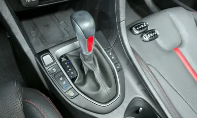 Hyundai Veloster 2018, 44693 км, за 14500000 KRW - фото 9