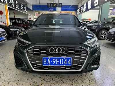 Audi A3 2023, 14000 км, за 148800 CNY