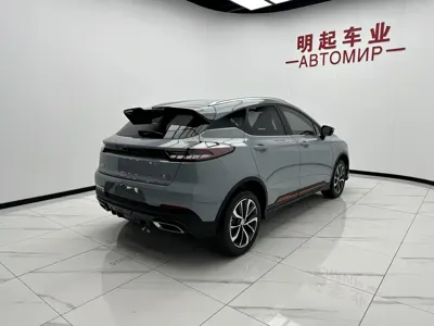 Geely Emgrand S 2022, 17000 км, за 69800 CNY - фото 9