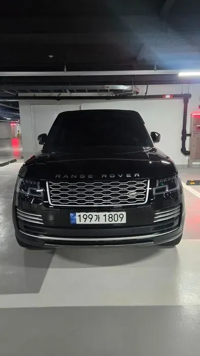 Land Rover Range Rover · 2022 год
