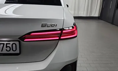 BMW 5-Series 2025, 11268 км, за 71800000 KRW - фото 23