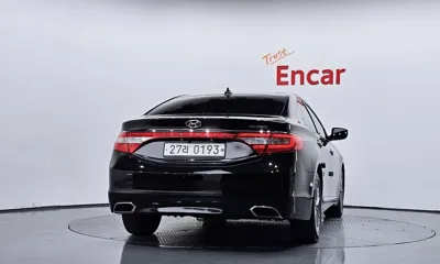 Hyundai Grandeur 2017, 139561 км, за 7900000 KRW