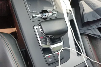 Audi Q5L 2018, 79300 км, за 153430.17 CNY - фото 13