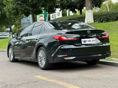 Toyota Camry 2024, 42000 км, за 125000 CNY