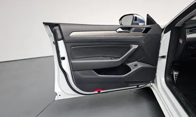 Volkswagen Arteon 2020, 47650 км, за 27900000 KRW - фото 24