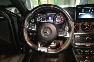 Mercedes-Benz A AMG 2017, 63000 км, за 125286.57 CNY - фото 10
