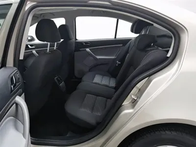 Skoda Octavia 2011, 158200 км, за 11900 CNY - фото 15