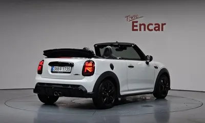 MINI Cooper Convertible 2024, 10540 км, за 39900000 KRW