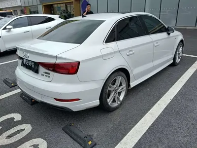 Audi A3 2019, 86800 км, за 58800 CNY