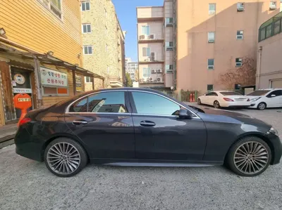 Mercedes-Benz C-Class 2022, 26729 км, за 42210000 KRW - фото 2