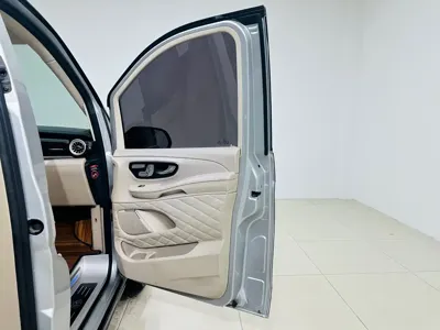Mercedes-Benz V-Class 2016, 130000 км, за 98600 CNY - фото 24