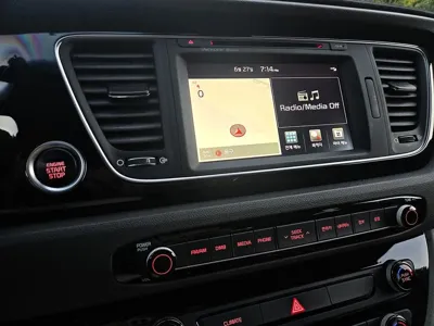 Kia Canival 2015, 151178 км, за 10800000 KRW - фото 10