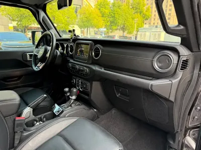 Jeep Wrangler 2021, 49000 км, за 258000 CNY - фото 14