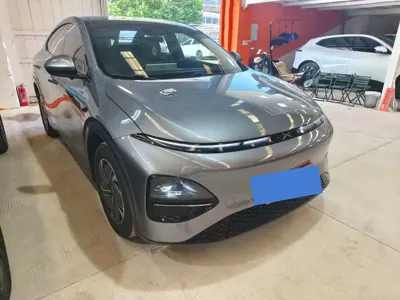 Xpeng G6 2024, 35000 км, за 104500 CNY