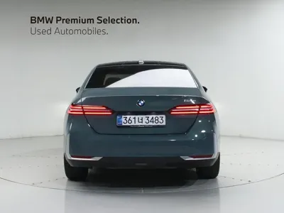 BMW 5-Series 2025, 9068 км, за 51000000 KRW