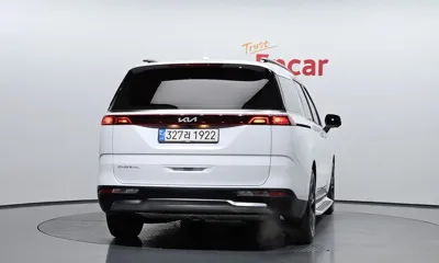 Kia Canival 2023, 34228 км, за 31990000 KRW