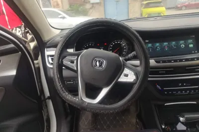 Changan CS35PLUS 2019, 32100 км, за 52686.57 CNY - фото 8