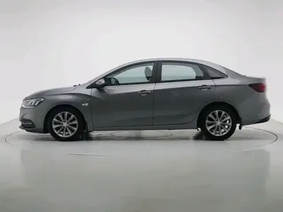 Chevrolet Monza 2022, 49200 км, за 35800 CNY
