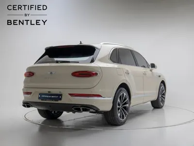 Bentley Bentayga 2025, 687 км, за 555550000 KRW