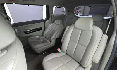 Kia Canival 2018, 160519 км, за 9900000 KRW - фото 12