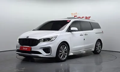 Kia Canival · 2019 год