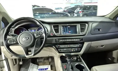 Kia Canival 2020, 136593 км, за 12900000 KRW - фото 17