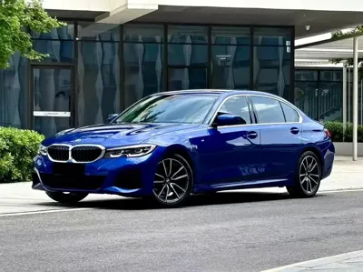 BMW 3 Series · 2022 год