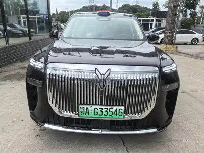 Voyah 岚图泰山 2026, 5000 км, за 328800 CNY