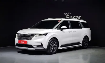 Kia Canival · 2022 год