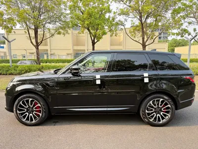 Land Rover Sport 2019, 90000 км, за 339799 CNY - фото 14