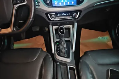 Geely Auto Vision X3 2017, 78600 км, за 44479.11 CNY - фото 16