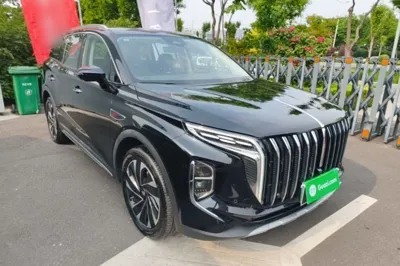 Hongqi HS7 PHEV 2024, 16900 км, за 162253.93 CNY