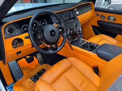 Rolls-Royce Cullinan 2022, 23000 км, за 4778800 CNY - фото 6