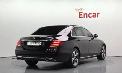 Mercedes-Benz E-Class 2019, 96539 км, за 21500000 KRW - фото 2