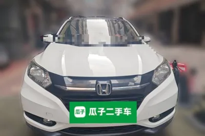 Honda Vezel 2015, 62300 км, за 43618.56 CNY