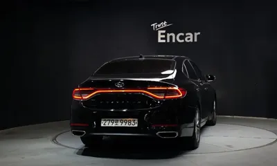 Hyundai Grandeur 2018, 169429 км, за 8900000 KRW