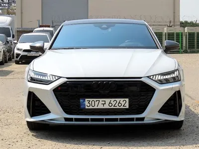 Audi A7 · 2023 год