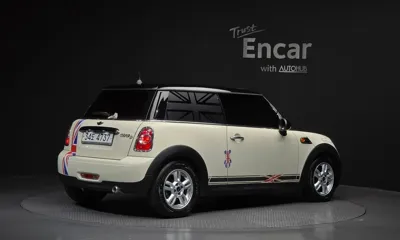 MINI Cooper 2012, 130739 км, за 3300000 KRW