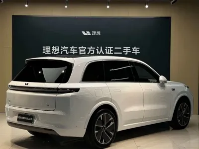 Li Auto Li L8 2025, 13600 км, за 265800 CNY - фото 9