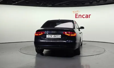 Audi A4 2015, 123160 км, за 7200000 KRW