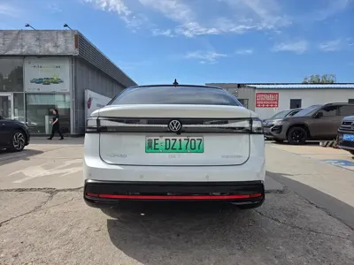 Volkswagen ID.7 VIZZION 2025, 10000 км, за 132800 CNY - фото 6