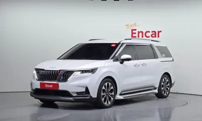 Kia Canival · 2023 год