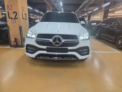 Mercedes-Benz GLE-Class 2023, 10828 км, за 73000000 KRW - фото 3