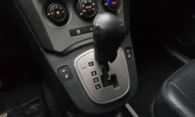 Kia Carens 2009, 143391 км, за 3000000 KRW - фото 9