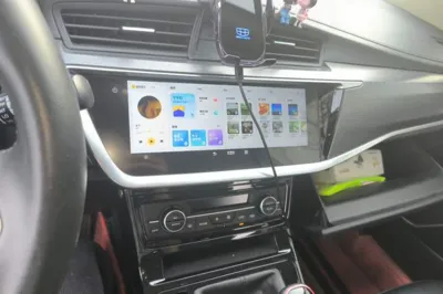 Geely Auto Emgrand GS 2020, 68200 км, за 41344.75 CNY - фото 10