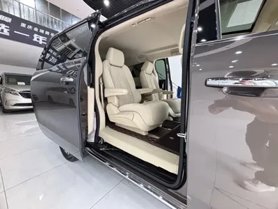 Buick GL8 2024, 80000 км, за 143800 CNY - фото 18